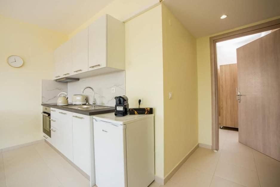 Eden Almond Tree - Luxurious Apartment With Sea View Rhodes City Exterior foto